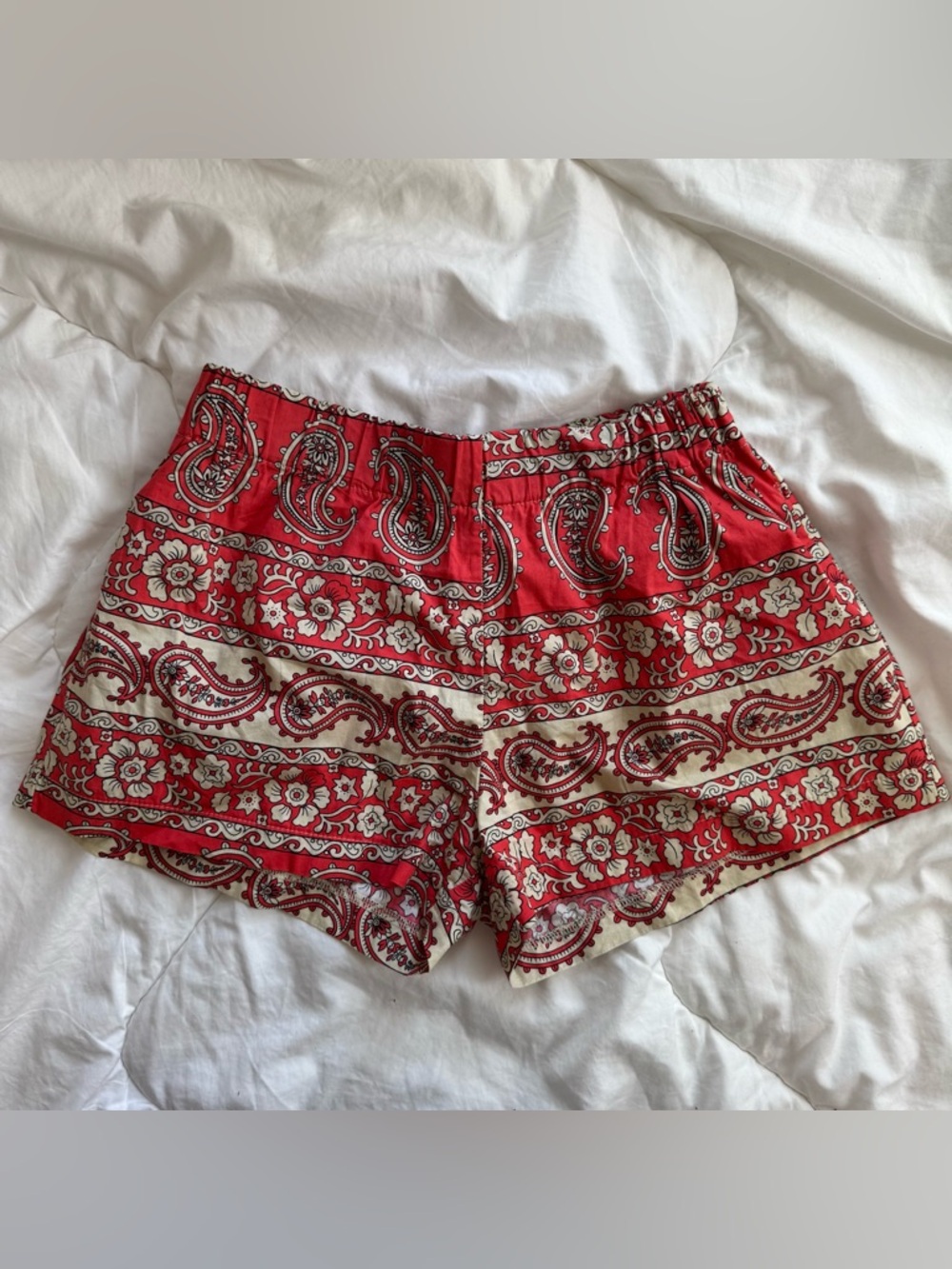 MUZE Red Paisley Print Women’s Elastic Waist Summer Vacation Shorts